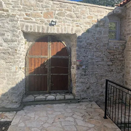 ヴィラ Amprosia *