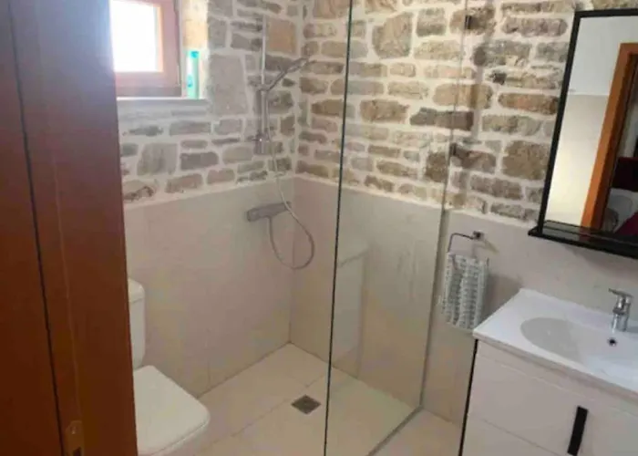 Villa Amprosia Qeparo