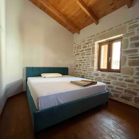Amprosia Villa *